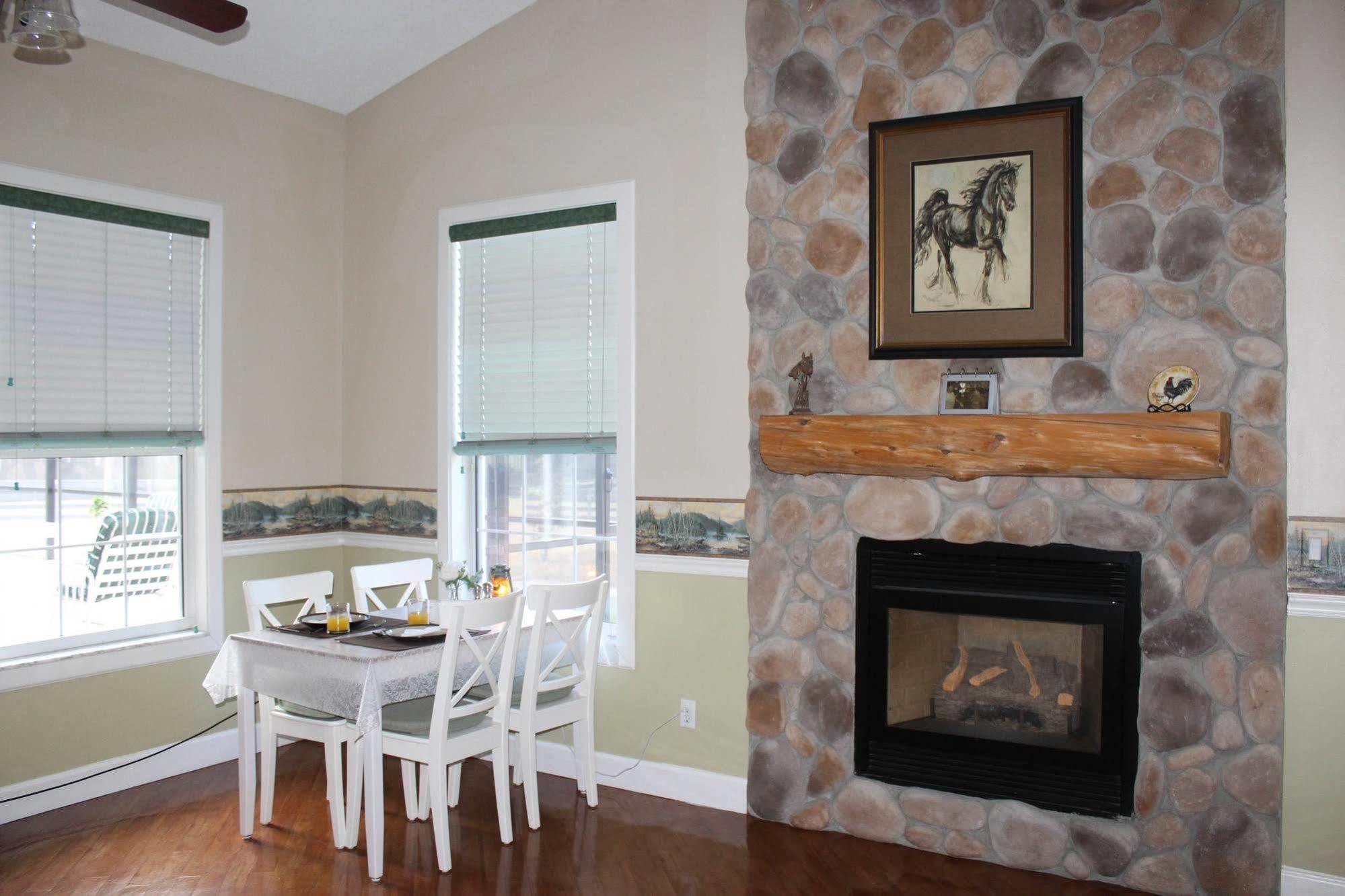 Rock Pointe Ranch Bed & Breakfast Floral City ภายนอก รูปภาพ